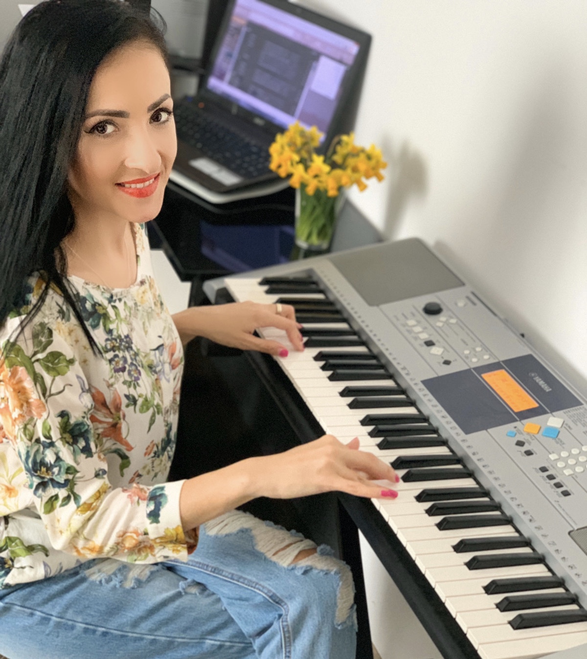 2B51A129 0903 4B1D B063 722D46B47869