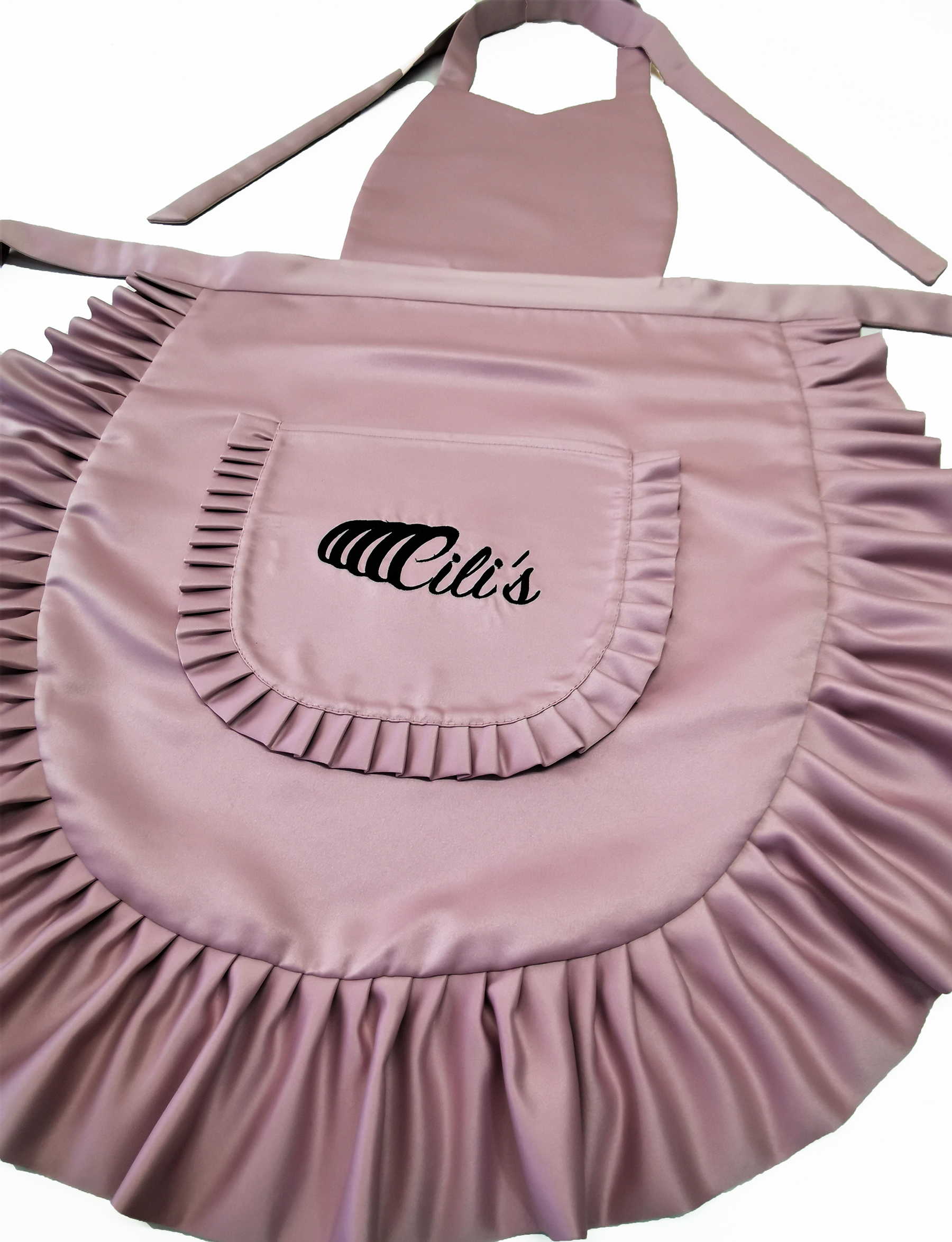 Cili's logo apron-e2e8b2d8