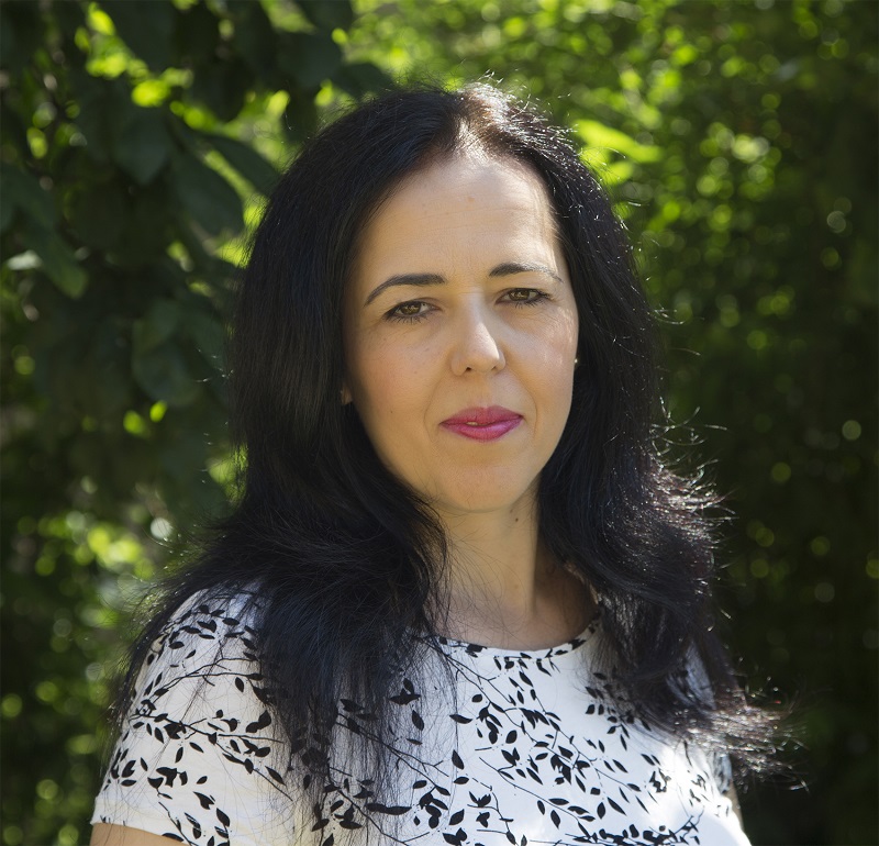 Vindecarea fetiței interioare de convingerea „nu merit să fiu iubită” 3 Adina Petronela Gheorghe 800-b42fa126