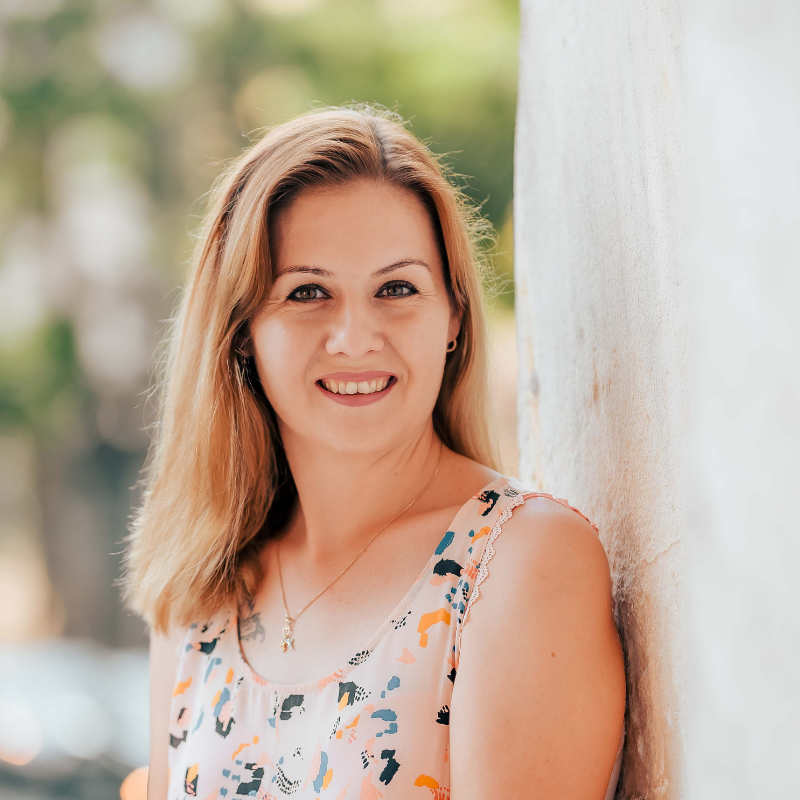 Andreea Mihalache-996c72a2