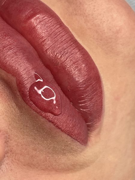 A65DB712 812D 41D7 B444 FE5D96027910 6d1ef87e