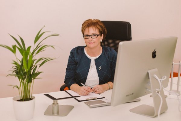 Oana Luca consultant fiscal expert contabil auditor financiar4