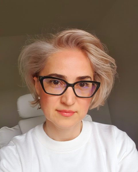 Ramona Ungureanu Poza autor