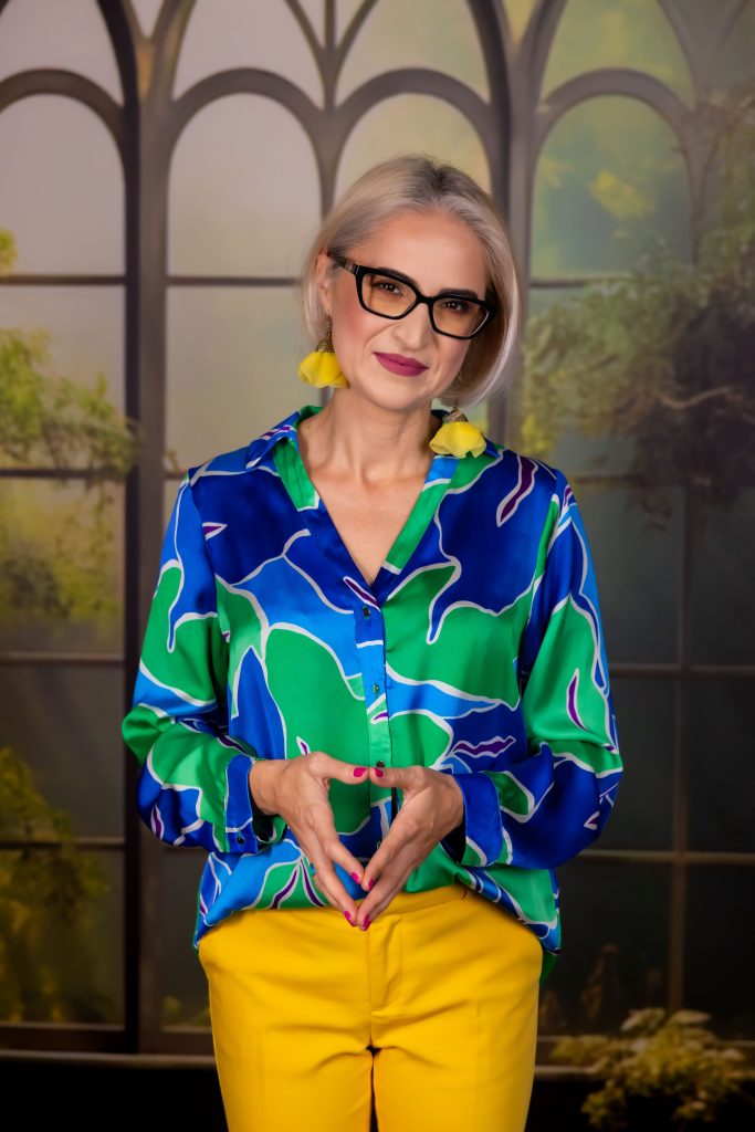 Ramona-Ungureanu-poza-autor-3