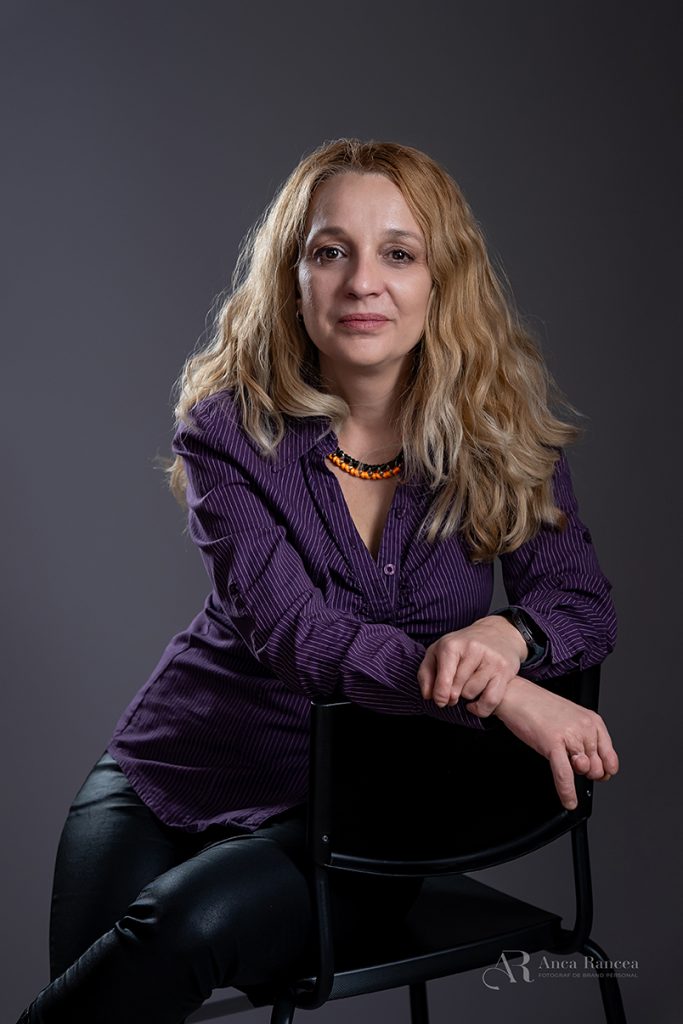 Fotografie de brand personal antreprenoare martie 2026 45 CORINA STEFAN